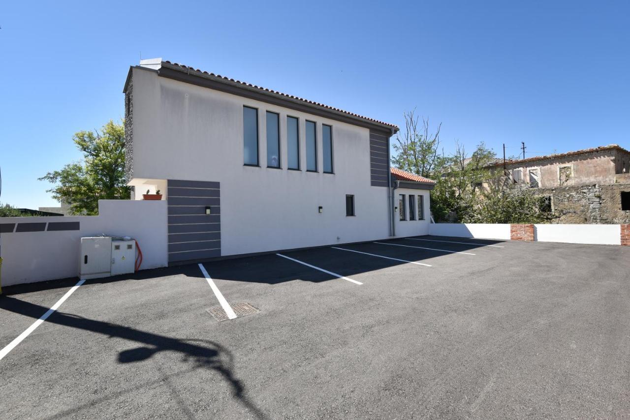 Villa Lily Privlaka  Esterno foto