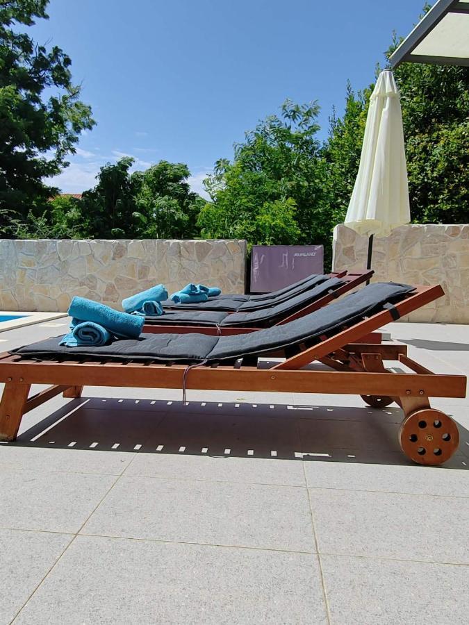 Villa Lily Privlaka  Esterno foto