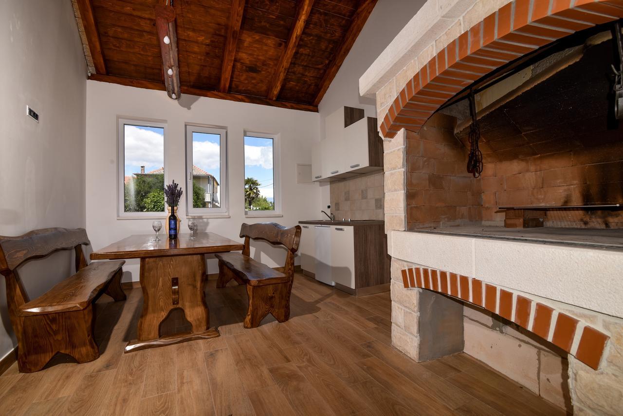 Villa Lily Privlaka  Esterno foto