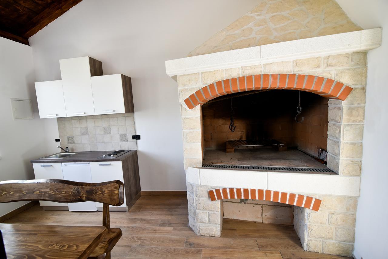 Villa Lily Privlaka  Esterno foto